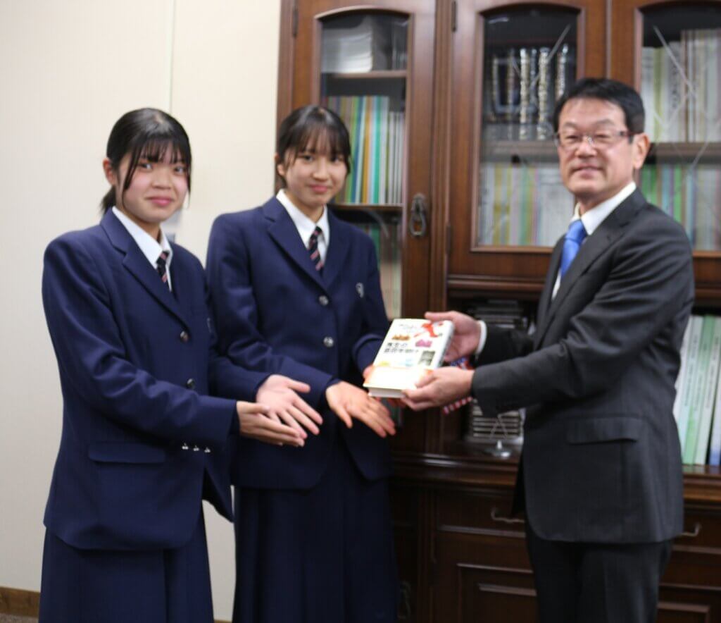 ’22/12 「企業の出前講座」神辺旭高等学校で講演しました。 ヒロボー / HIROBO